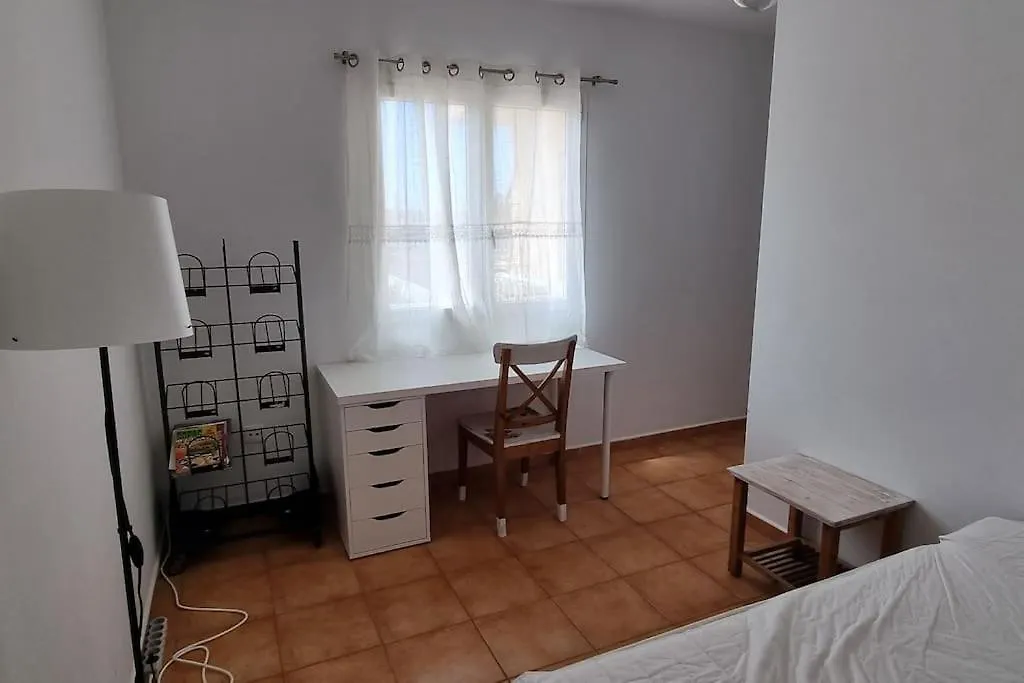 Gilda: Beautiful Spacious Apartment. Seaview From Rooftop Terrace Corralejo